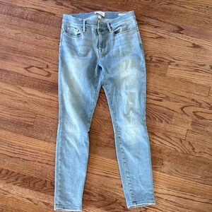 Frame Denim Women's Skinny Jeans in Soft Blue